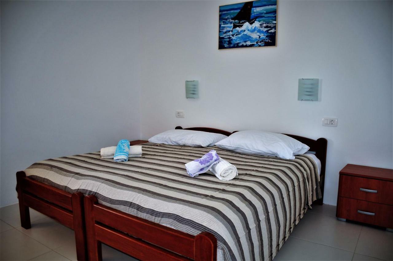 Kadmen Apartment *